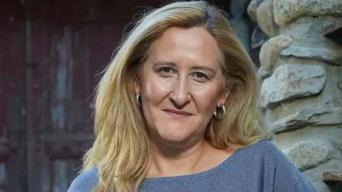 Luz Gab&aacute;s (Fuente: Facebook de la autora)